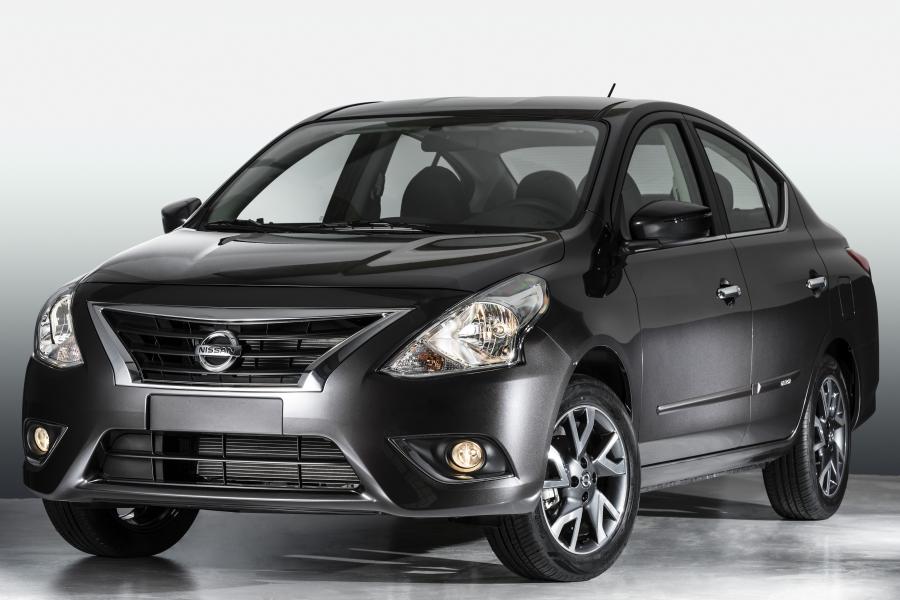 Nissan Versa 2015 года  (BR) (фото 15 из 17)